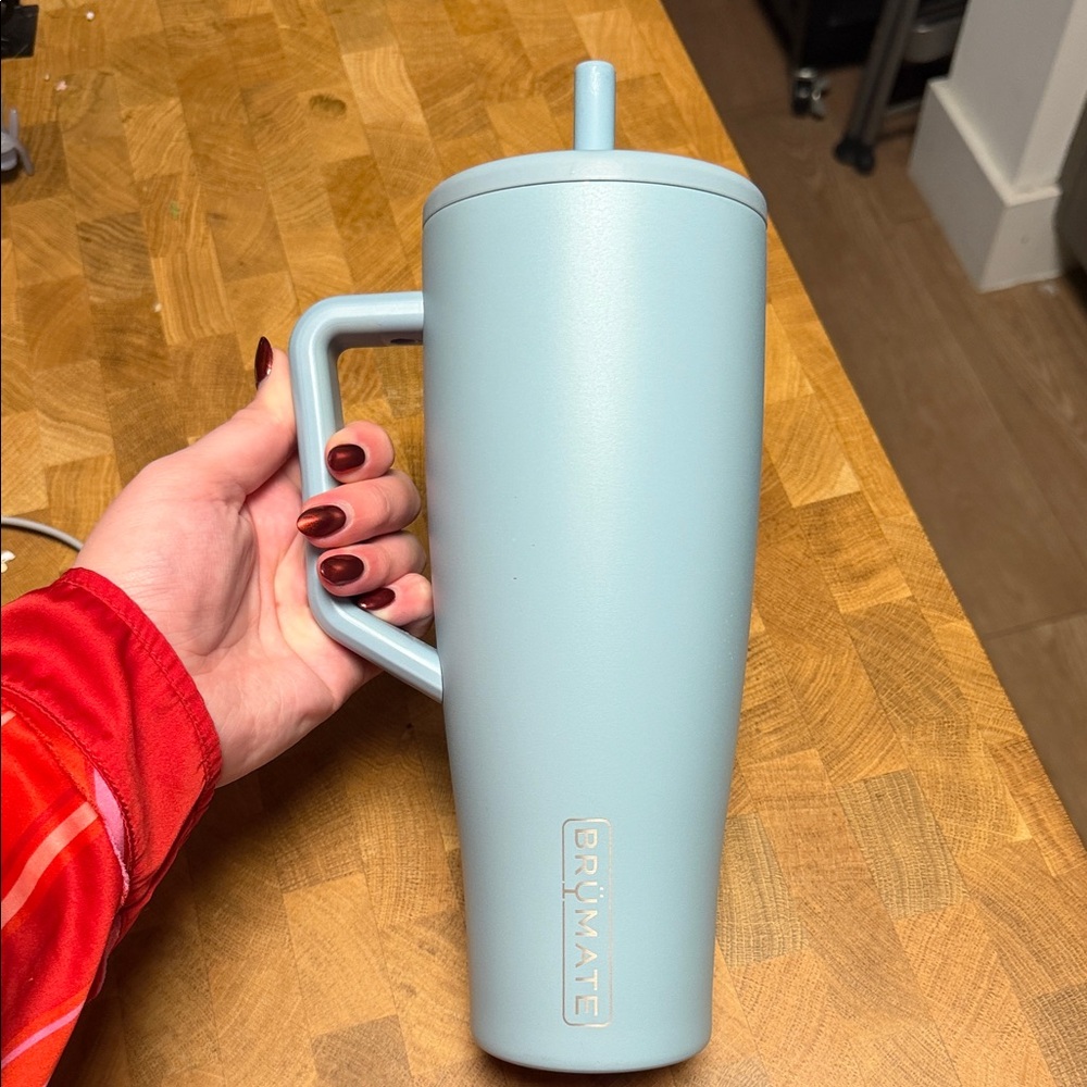 BruMate 40oz Era Water Bottle in Mist